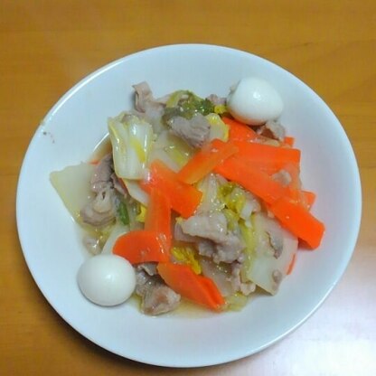 野菜多めで作ってみましたぁ～♪ちょっと・・・作り過ぎ！？って状態でしたが、美味しくて(^^♪　お腹いっぱい食べちゃいましたぁ～♪ご馳走様でしたぁ～！